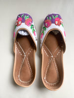 Load image into Gallery viewer, MULTI THREADWORK JUTTIES